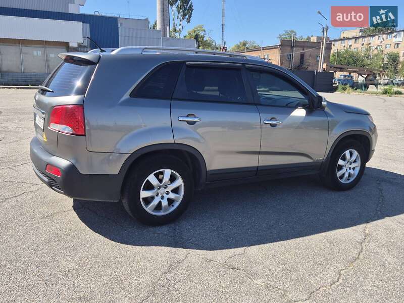 Внедорожник / Кроссовер Kia Sorento 2011 в Запорожье