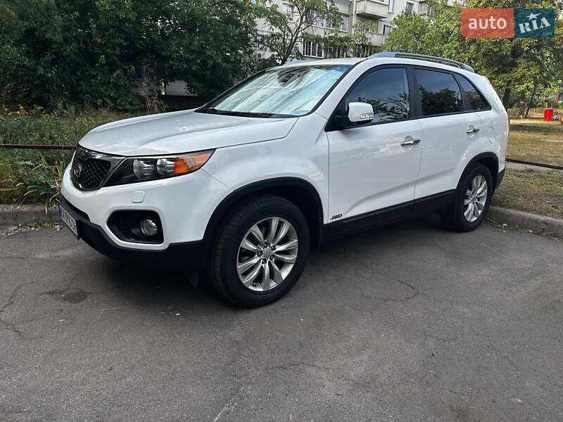 Внедорожник / Кроссовер Kia Sorento 2010 в Киеве