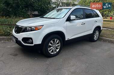 Позашляховик / Кросовер Kia Sorento 2010 в 