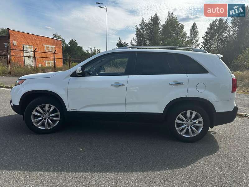 Внедорожник / Кроссовер Kia Sorento 2010 в Киеве