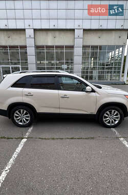 Внедорожник / Кроссовер Kia Sorento 2010 в 