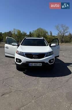 Внедорожник / Кроссовер Kia Sorento 2011 в Каменском