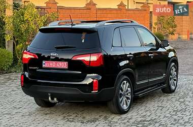 Внедорожник / Кроссовер Kia Sorento 2015 в 