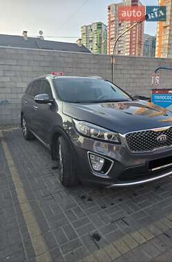 Позашляховик / Кросовер Kia Sorento 2017 в 