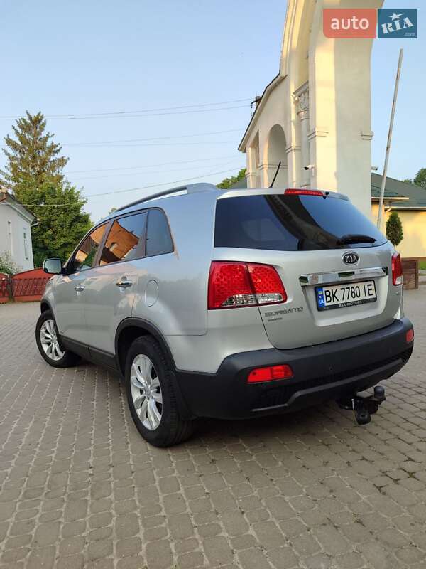 Внедорожник / Кроссовер Kia Sorento 2011 в Остроге фото 8 Внедорожник / Кроссовер Kia Sorento 2011 в Остроге