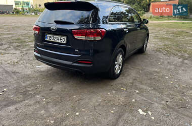 Внедорожник / Кроссовер Kia Sorento 2016 в 