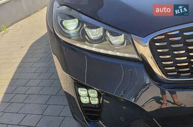 Внедорожник / Кроссовер Kia Sorento 2019 в 