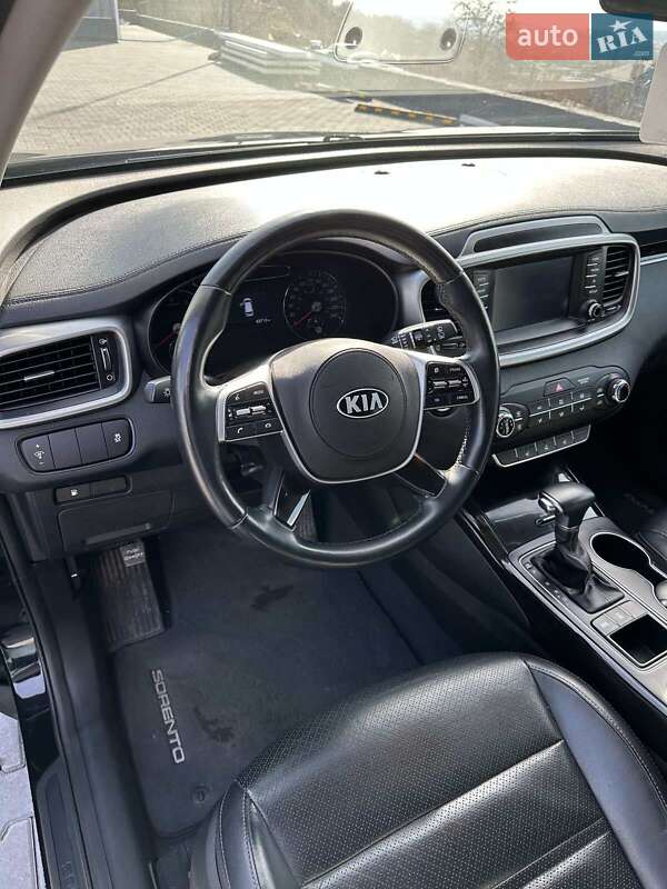Внедорожник / Кроссовер Kia Sorento 2018 в Коломые