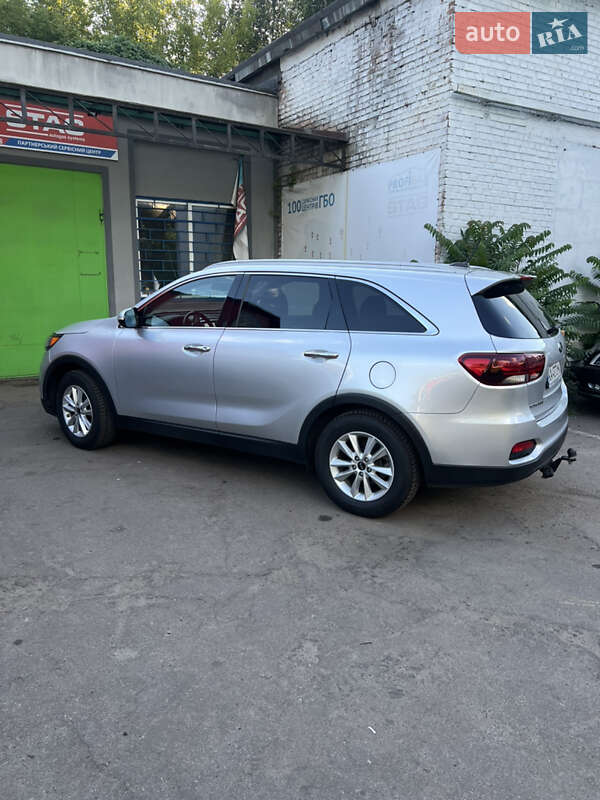 Внедорожник / Кроссовер Kia Sorento 2019 в 
