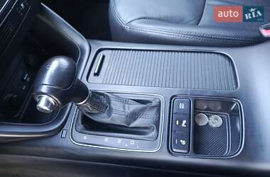 Внедорожник / Кроссовер Kia Sorento 2013 в 