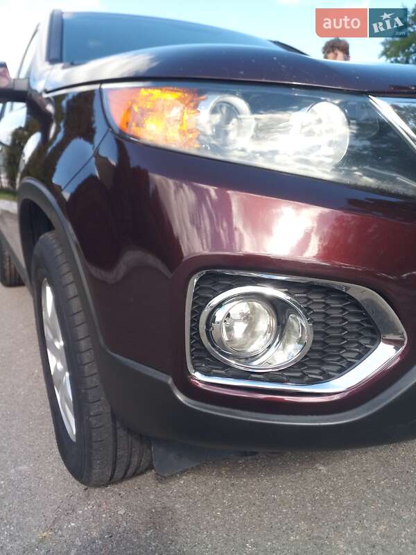 Позашляховик / Кросовер Kia Sorento 2012 в Києві