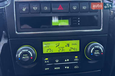 Внедорожник / Кроссовер Kia Sorento 2008 в 