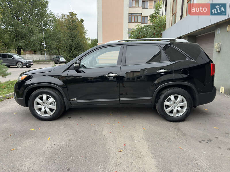 Внедорожник / Кроссовер Kia Sorento 2010 в Ровно