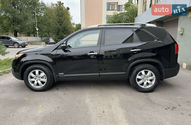 Внедорожник / Кроссовер Kia Sorento 2010 в 