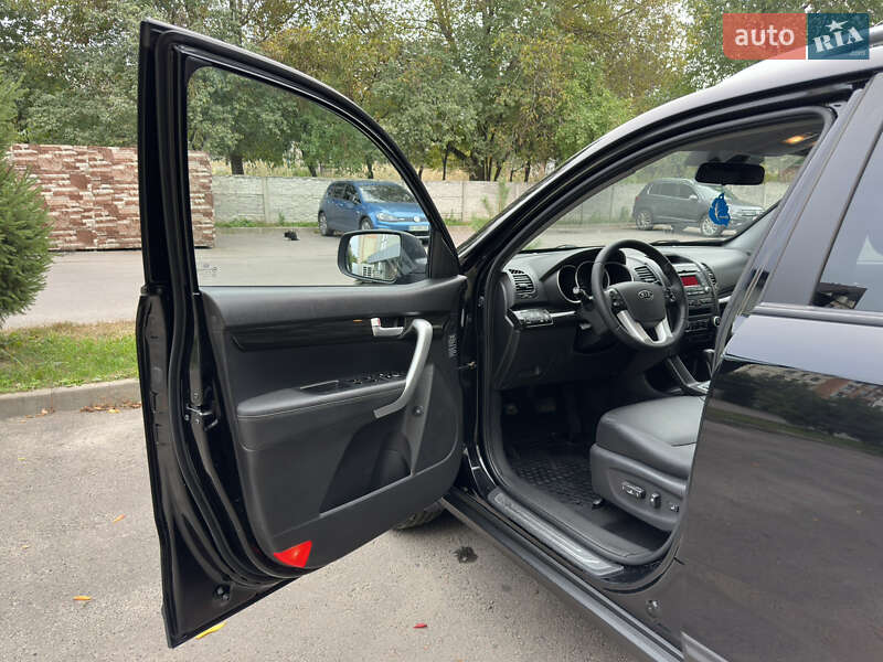 Внедорожник / Кроссовер Kia Sorento 2010 в Ровно