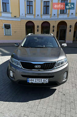 Внедорожник / Кроссовер Kia Sorento 2014 в 