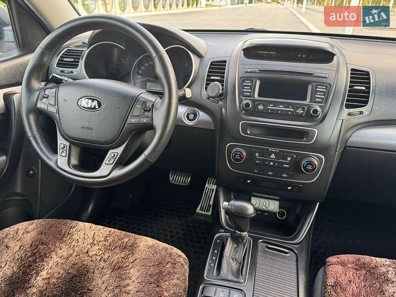 Позашляховик / Кросовер Kia Sorento 2013 в Ізмаїлі