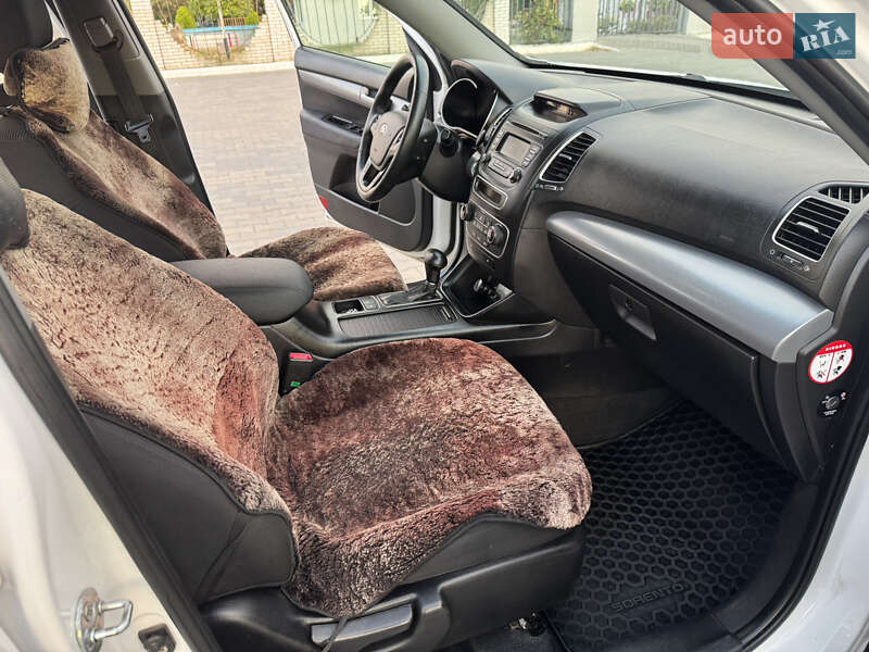 Позашляховик / Кросовер Kia Sorento 2013 в Ізмаїлі