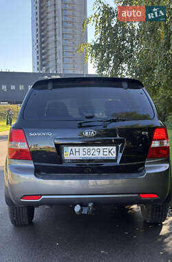 Внедорожник / Кроссовер Kia Sorento 2008 в 