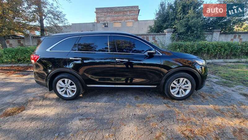 Позашляховик / Кросовер Kia Sorento 2016 в Глухові
