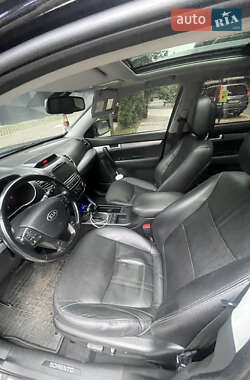 Внедорожник / Кроссовер Kia Sorento 2012 в 