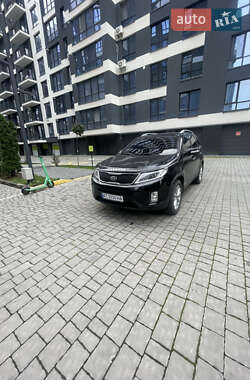 Внедорожник / Кроссовер Kia Sorento 2012 в 