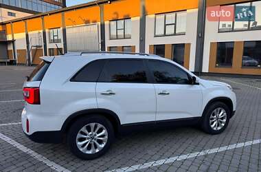 Внедорожник / Кроссовер Kia Sorento 2012 в 
