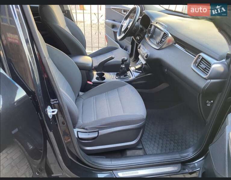 Внедорожник / Кроссовер Kia Sorento 2015 в Ивано-Франковске