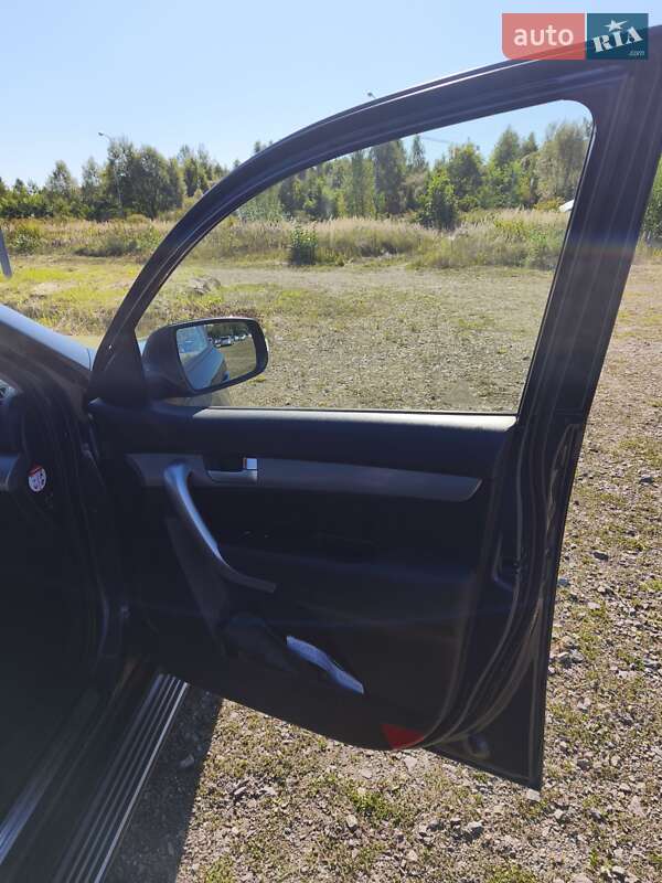 Внедорожник / Кроссовер Kia Sorento 2010 в Львове фото 8 Внедорожник / Кроссовер Kia Sorento 2010 в Львове