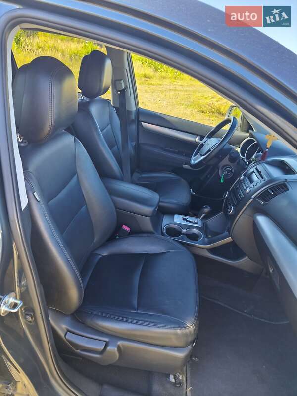 Внедорожник / Кроссовер Kia Sorento 2010 в Львове фото 37 Внедорожник / Кроссовер Kia Sorento 2010 в Львове