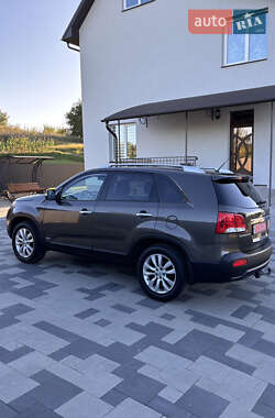 Позашляховик / Кросовер Kia Sorento 2011 в  фото 21 Позашляховик / Кросовер Kia Sorento 2011 в