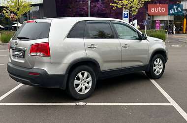 Внедорожник / Кроссовер Kia Sorento 2012 в 