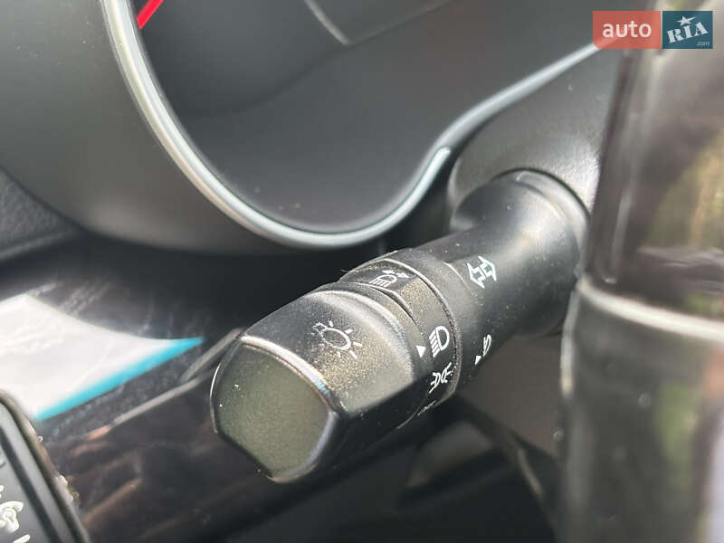 Позашляховик / Кросовер Kia Sorento 2013 в Києві