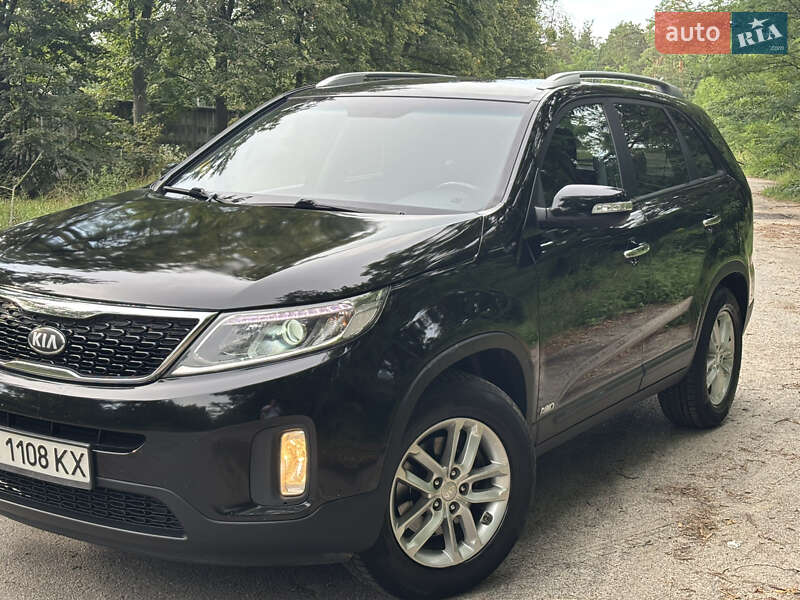 Позашляховик / Кросовер Kia Sorento 2013 в Києві