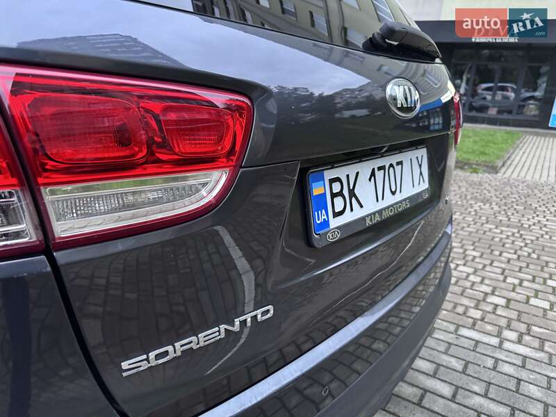 Внедорожник / Кроссовер Kia Sorento 2016 в Ровно фото 18 Внедорожник / Кроссовер Kia Sorento 2016 в Ровно