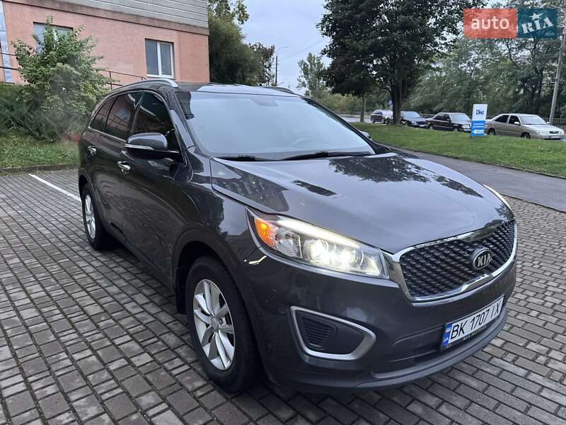 Внедорожник / Кроссовер Kia Sorento 2016 в Ровно фото 29 Внедорожник / Кроссовер Kia Sorento 2016 в Ровно