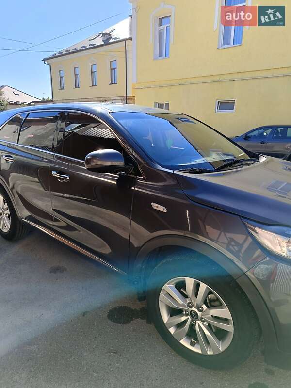Внедорожник / Кроссовер Kia Sorento 2015 в Жовкве