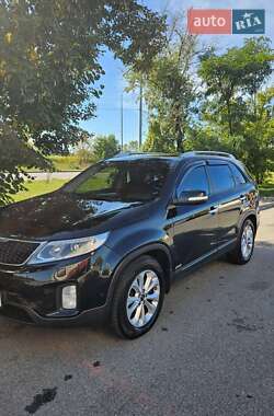 Внедорожник / Кроссовер Kia Sorento 2012 в 