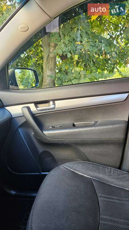 Внедорожник / Кроссовер Kia Sorento 2012 в Киеве