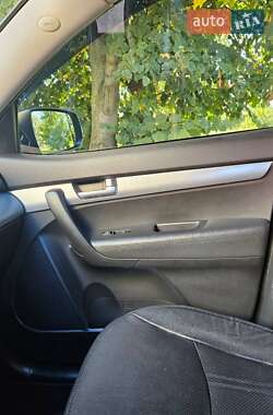 Внедорожник / Кроссовер Kia Sorento 2012 в 