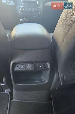 Внедорожник / Кроссовер Kia Sorento 2012 в 