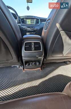 Внедорожник / Кроссовер Kia Sorento 2016 в 