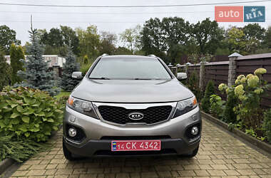 Внедорожник / Кроссовер Kia Sorento 2010 в 