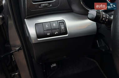 Внедорожник / Кроссовер Kia Sorento 2010 в 
