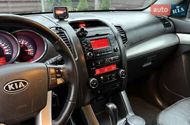 Внедорожник / Кроссовер Kia Sorento 2010 в 
