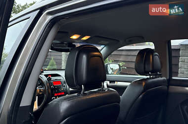 Внедорожник / Кроссовер Kia Sorento 2010 в 