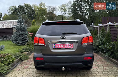 Внедорожник / Кроссовер Kia Sorento 2010 в 