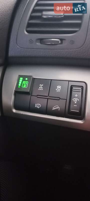 Внедорожник / Кроссовер Kia Sorento 2011 в Переяславе