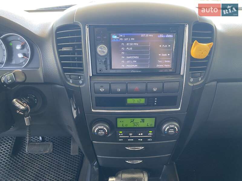 Внедорожник / Кроссовер Kia Sorento 2008 в Николаеве