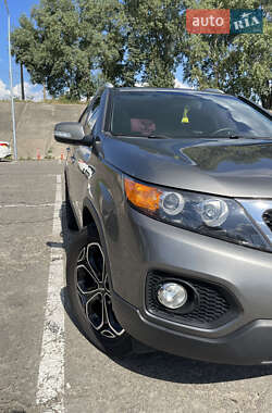 Внедорожник / Кроссовер Kia Sorento 2011 в 